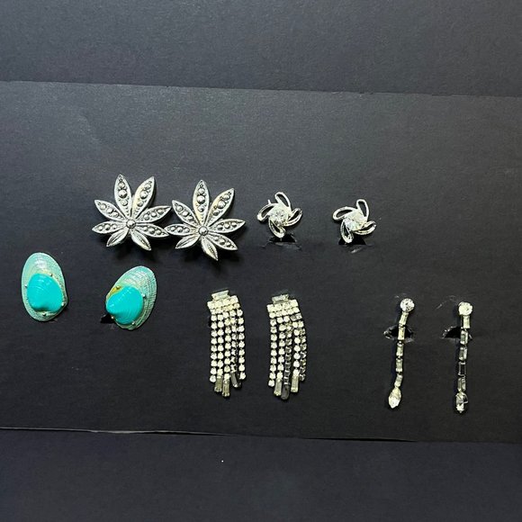 Unbranded Jewelry - Vintage Lot Of 5 Silver Tone Clip On Earrings (3562)